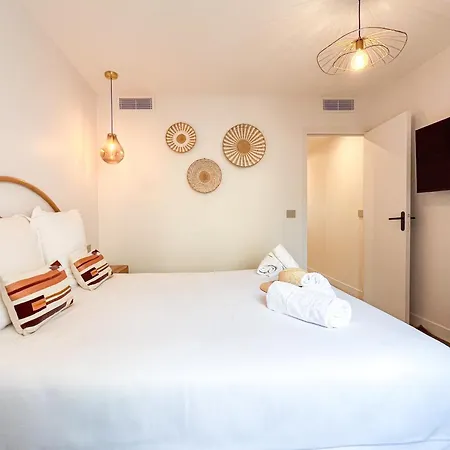 Spacieux Appartement Saint-Tropez Exterior photo