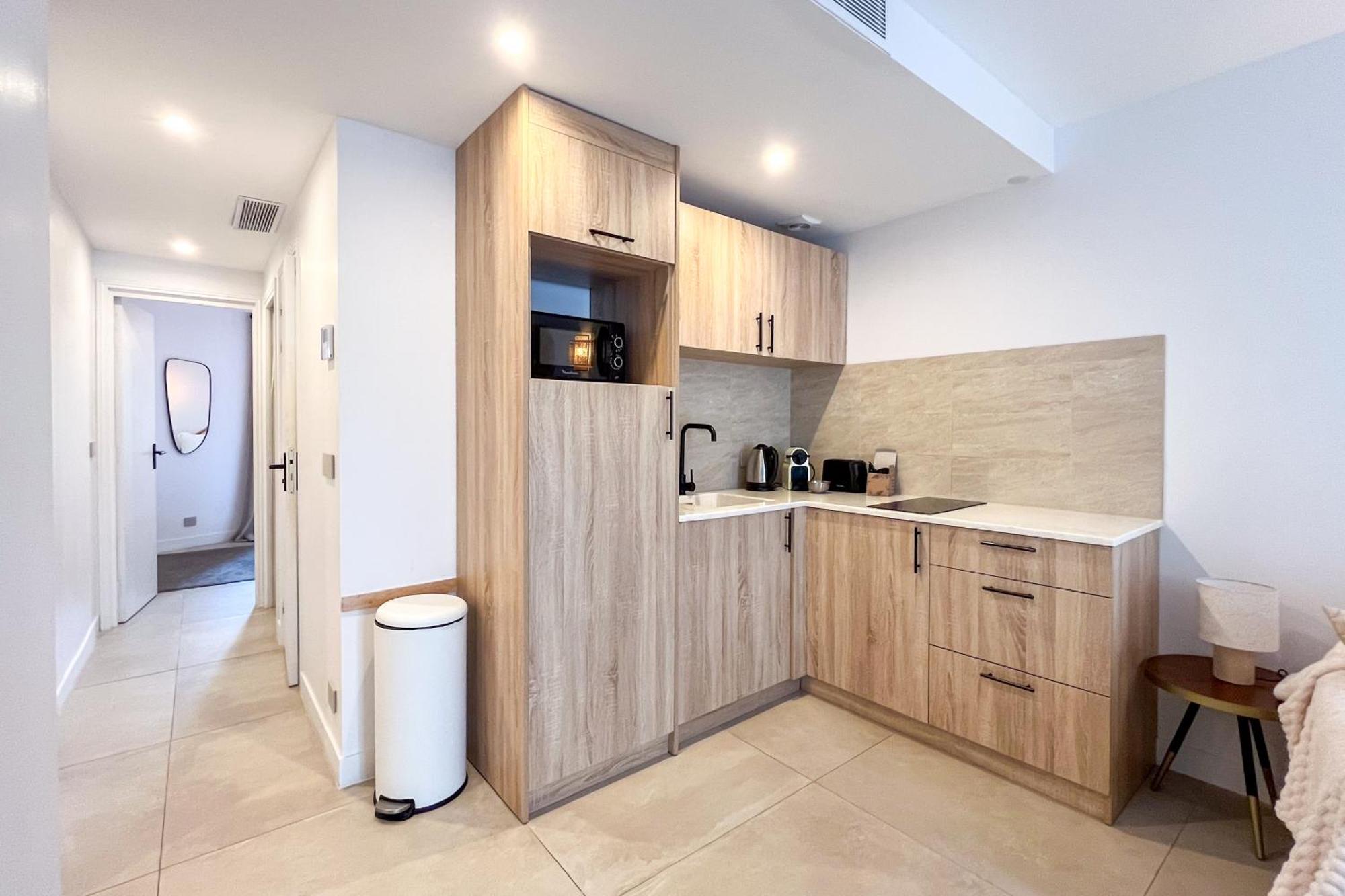 Bel 50m2 à 100m De La Place Des Lices Saint-Tropez